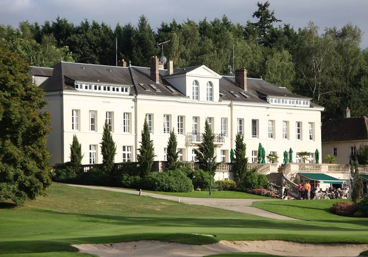 Domaine du Vaugouard, south of Paris, France, has its own golf course.