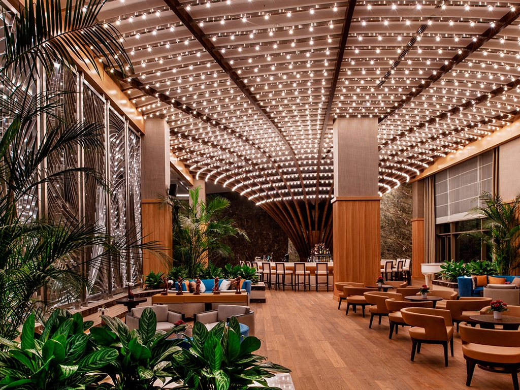 Bar area at Regnum Carya Golf and Spa Resort, Belek, Turkey. Golf Planet Holidays