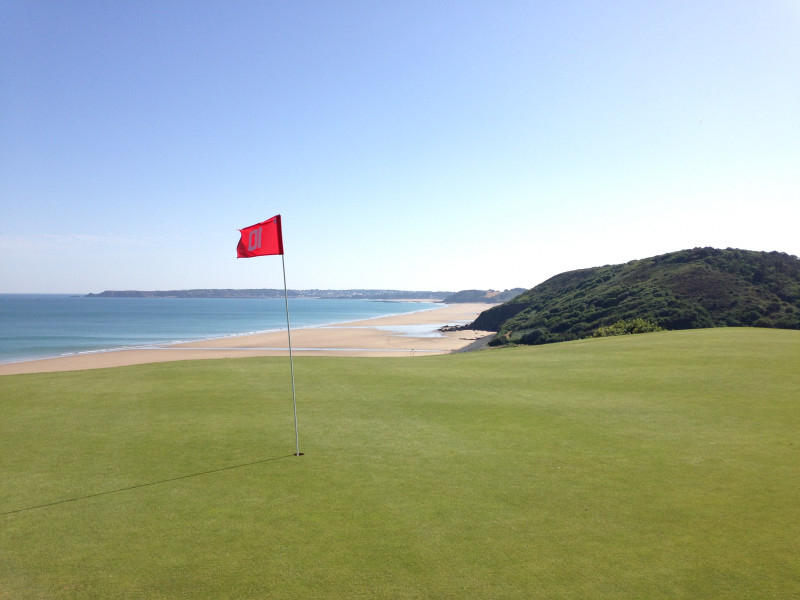 The tenth green at Pleneuf Val Andre Golf Club, Brittany, France. Golf Planet Holidays