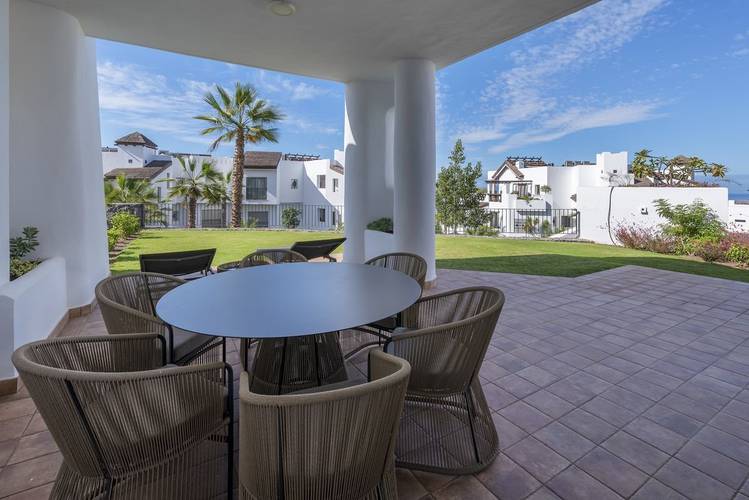 Outdoor dining at Las Terrazas de ABAMA, Tenerife