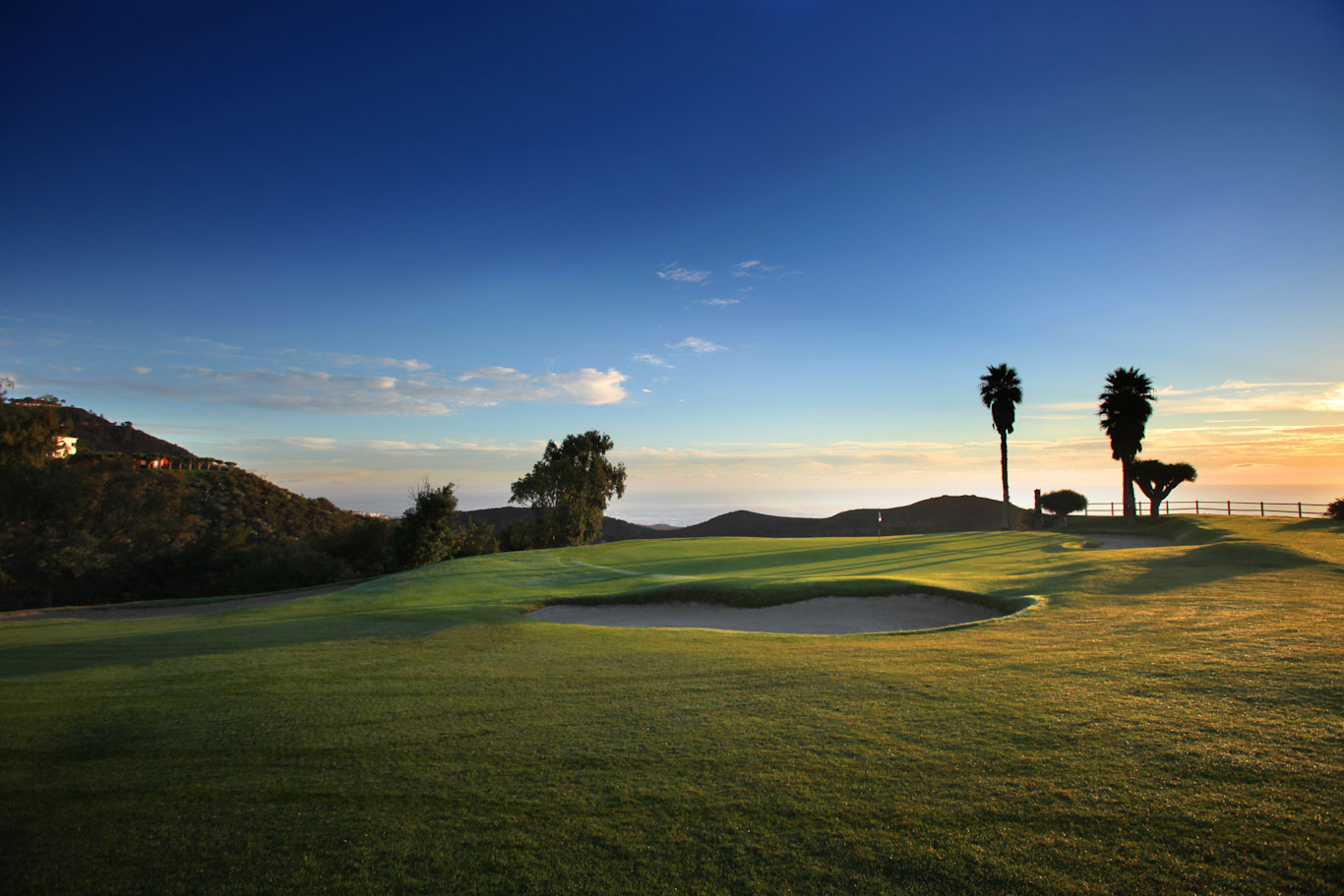Bunkers surrounding the green at Real Las Palmas Golf Club, Gran Canaria, Canary Islands