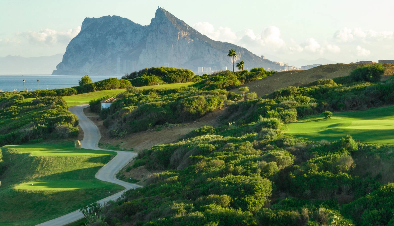 Drive uo to the tee at La Hacienda Golf Links, Costa del Sol, Spain. Golf Planet Holidays.