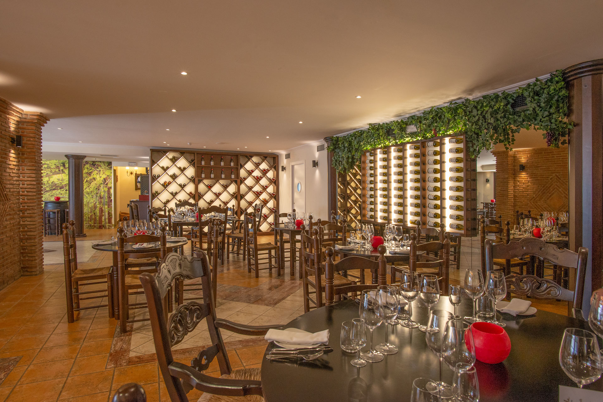 Dining at the La Cala Golf Resort Hotel, Mijas, Costa del Sol, Spain. Golf Planet Holidays.