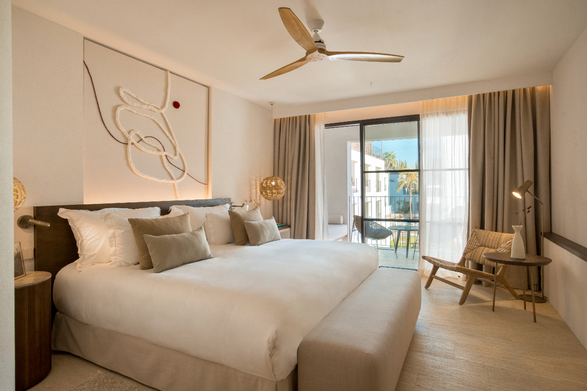 Deluxe King at La Zambra, Mijas, Costa del Sol, Spain. Golf Planet Holidays