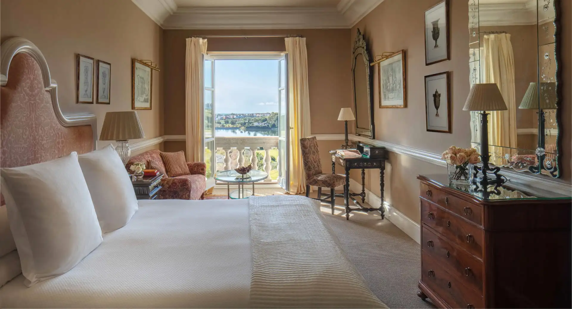 Deluxe bedroom at Anantara Villa Padierna Palace Resort, Benahavis, Costa del Sol, Spain. Golf Planet Holidays