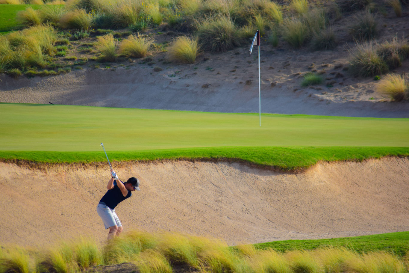 Bunker shot on Trump International Golf Club, Dubai
