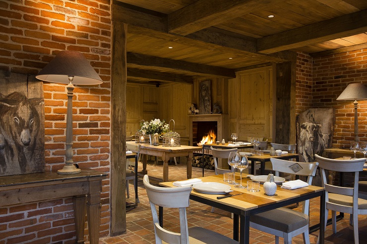 Dining at the Auberge de la Source, Honfleur, Normandy, France