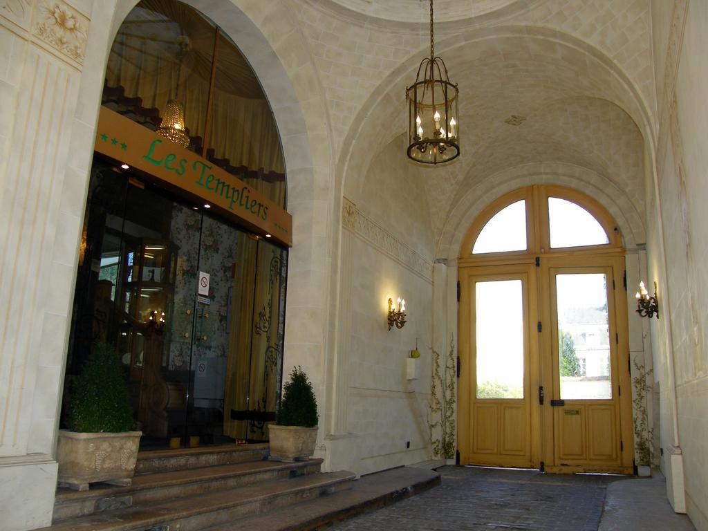 Welcome to Grand Hotel des Templiers, Reims, Champagne, France