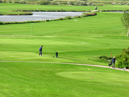 Last minute practice at L'Amiraute Golf Club, Deauville, France