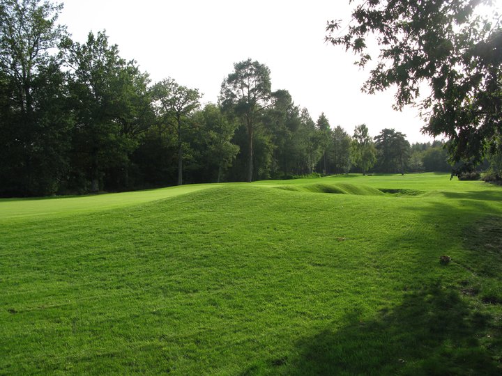 Superb golf at Les Aisses, Loire, France