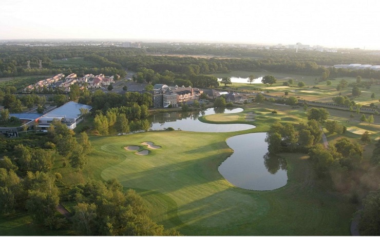 Aerial view of Orleans-Limere Golf Club, Loire, France