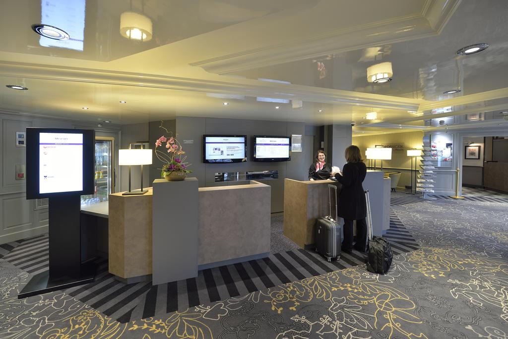Reception at Mercure Champ de Mars, Rouen, Normandy, France