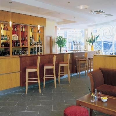 Jurys Inn Custom House, Dublin Hotel, Ireland. Golf Planet Holidays