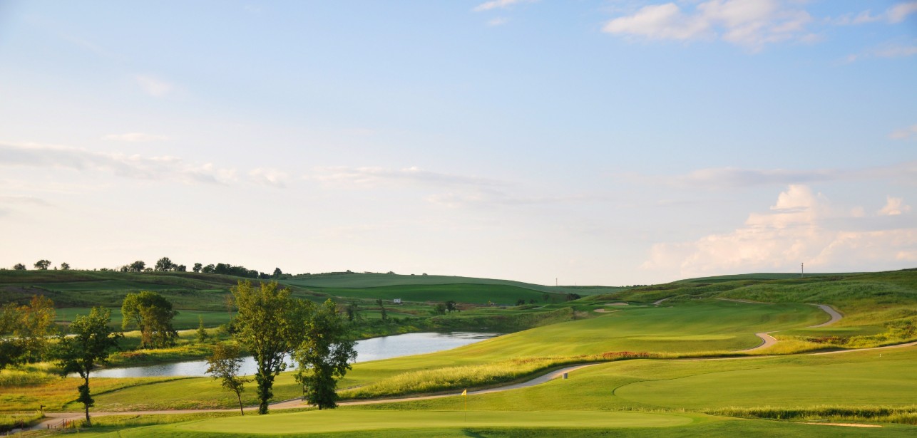 View over the water on La Bagnaia Golf course, Siena, Tuscany
