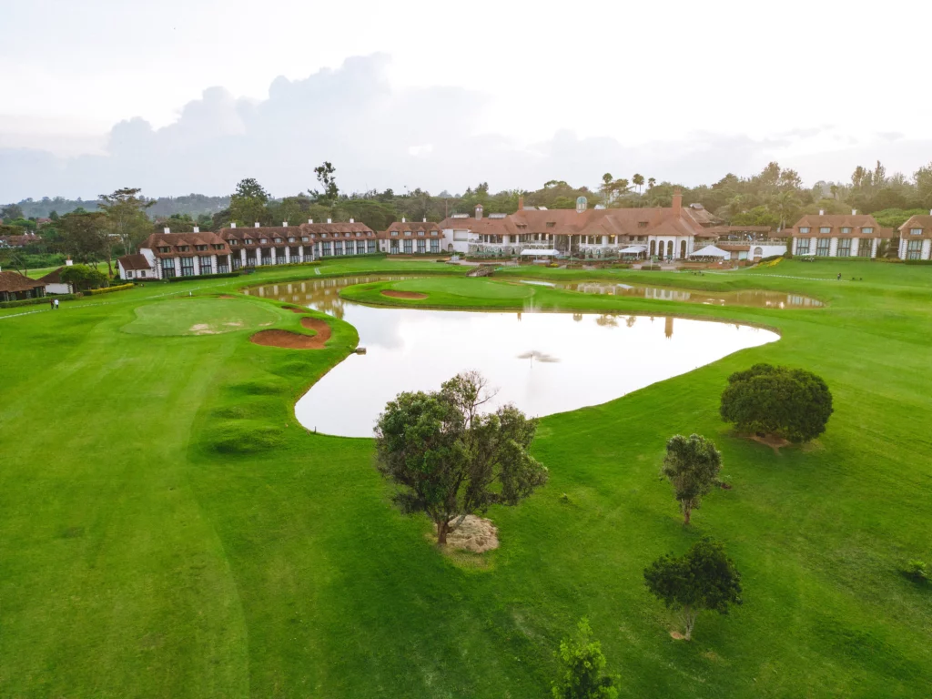 Kenya: Golf & Safari
