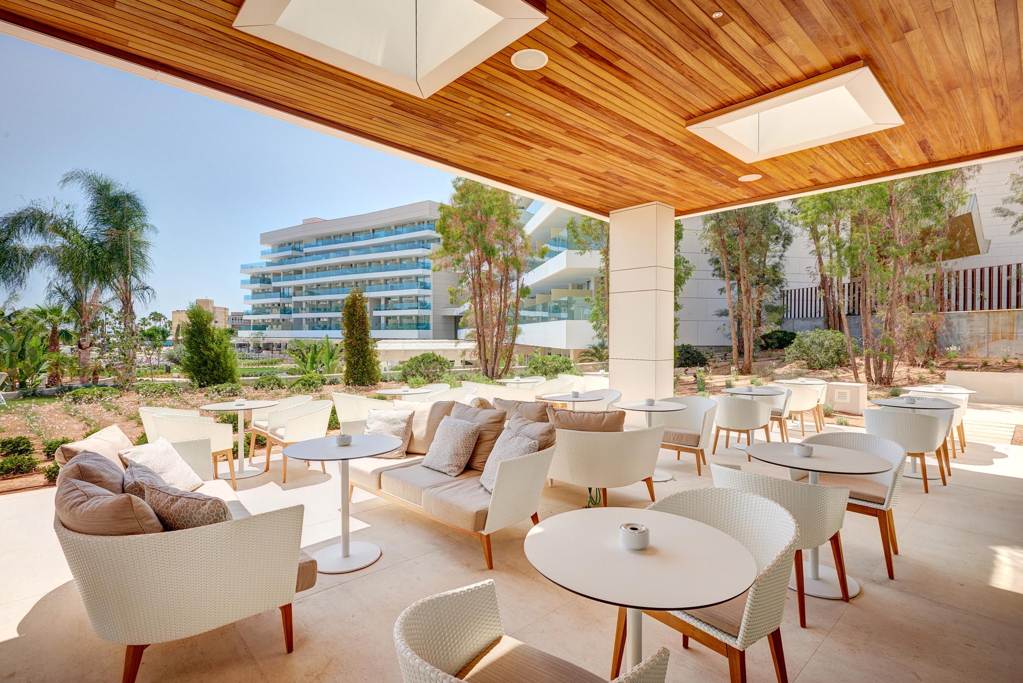 The outdoor coffee area at Hipotels Playa de Palma Palace, Palma, Mallorca