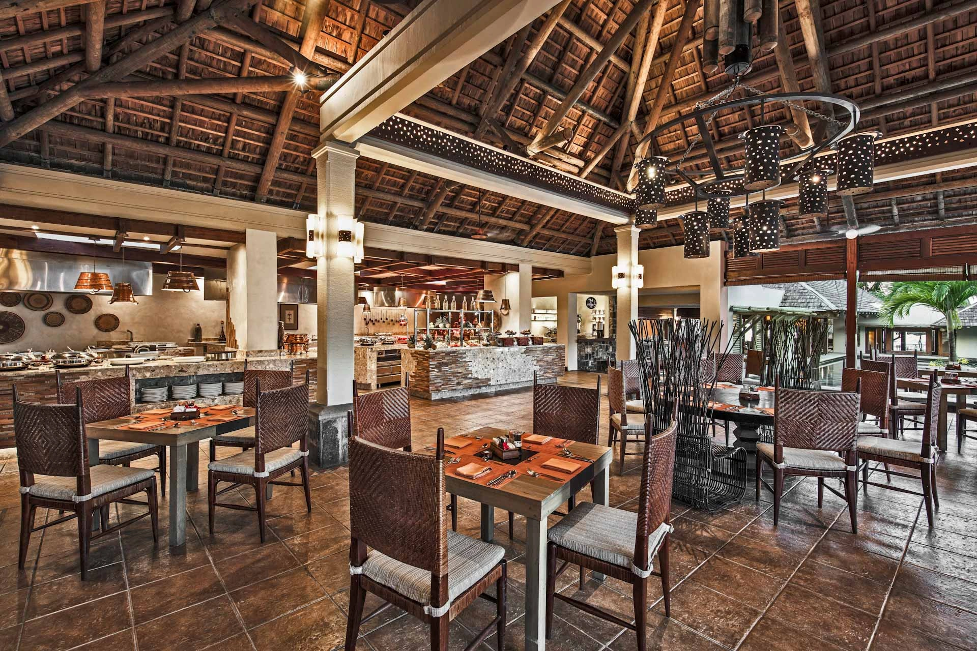 Breakfast at the Savana Restaurant, Heritage Awali Resort, Mauritius. Golf Planet Holidays