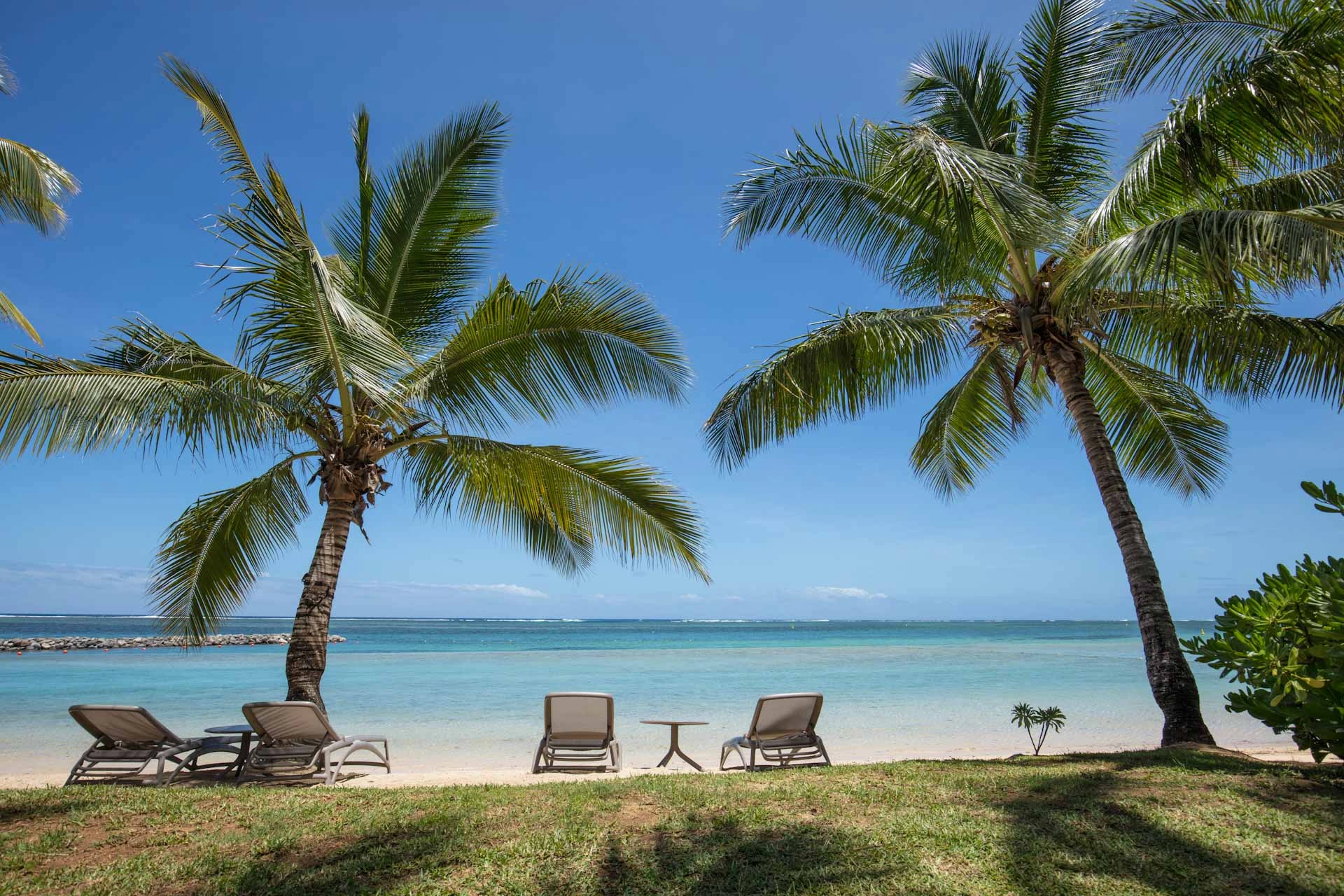 Ocean side idyll at the Heritage Awali Resort, Mauritius. Golf Planet Holidays