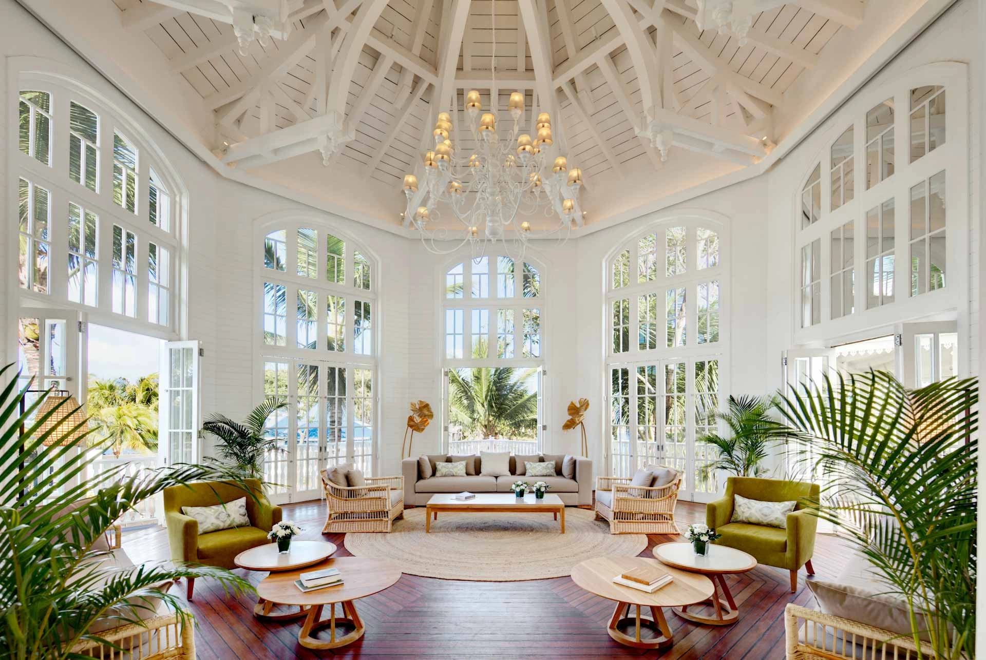 The beautiful lobby at Heritage Le Telfair Golf and Wellness Resort, Mauritius. Golf Planet Holidays.