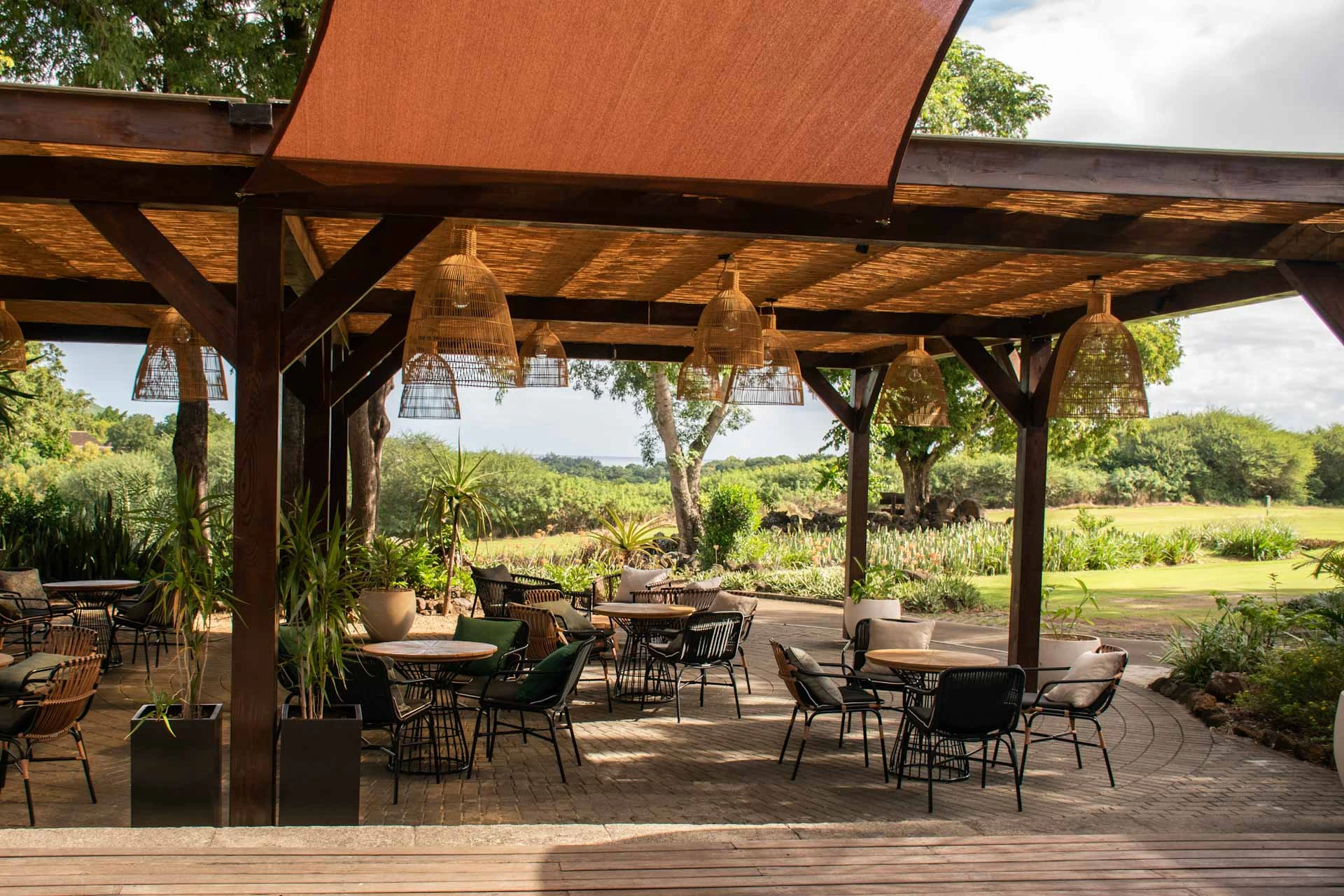 The clubhouse at Tamarina Golf course, Mauritius. Golf Planet Holidays.