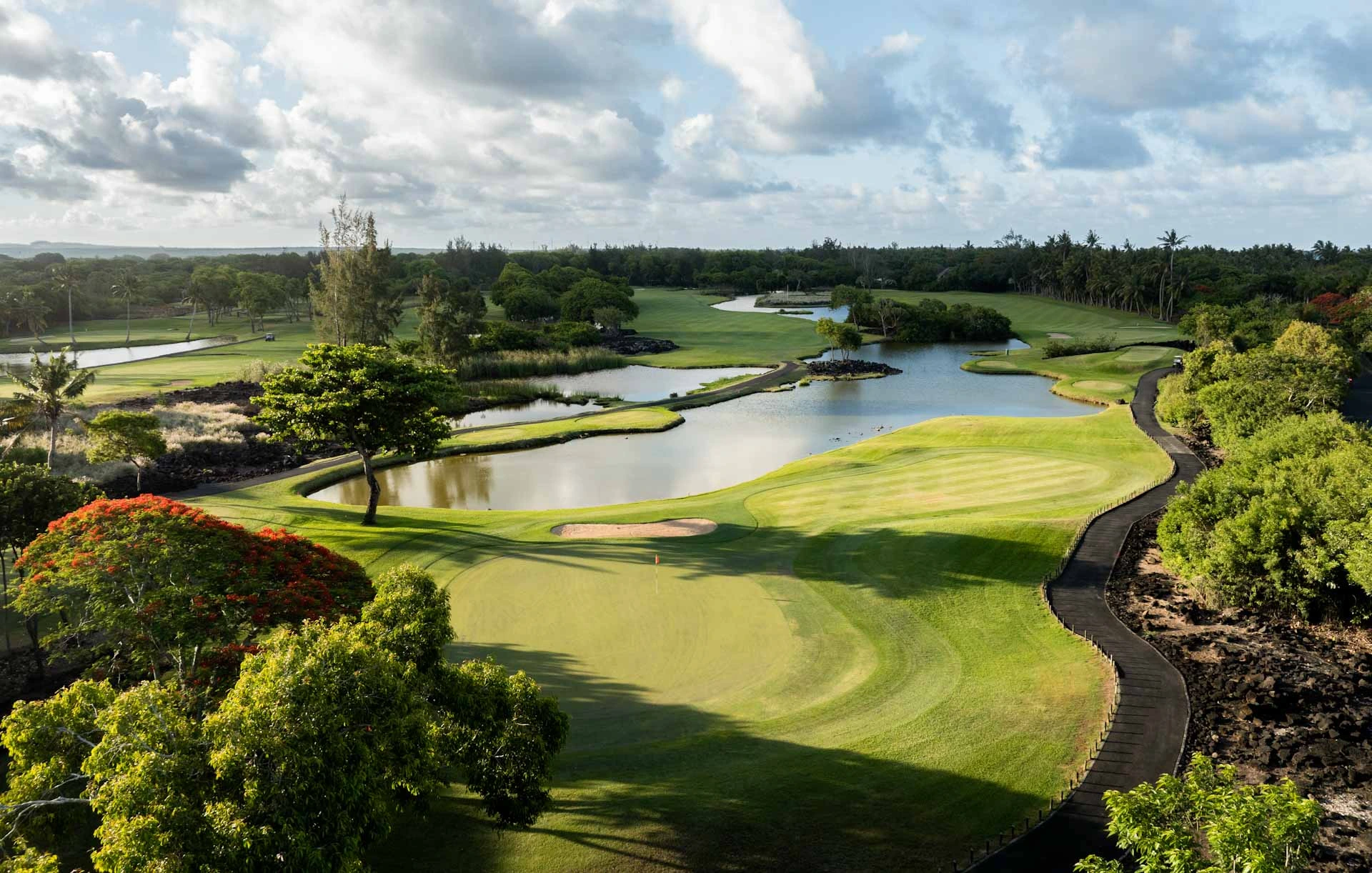 The Legends course at Belle Mare Plage, Mauritius. Golf Planet Holidays.