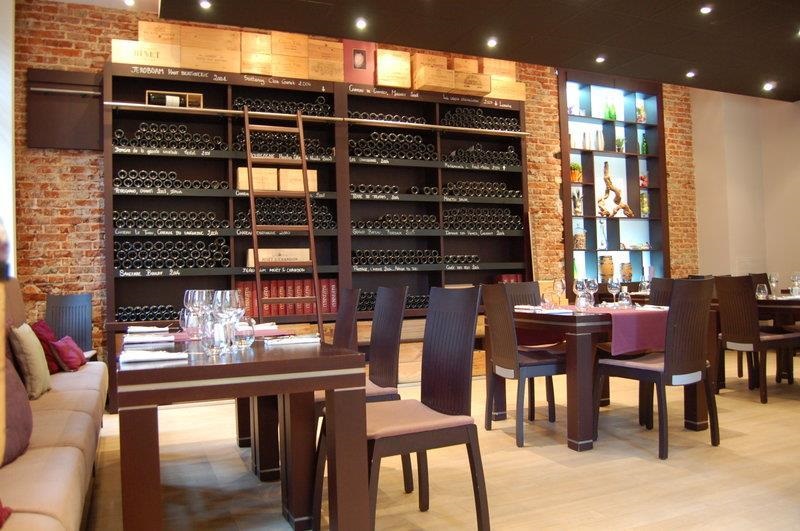 Dining at The Best Western Hermitage, Montreuil sur Mer, Northern France.