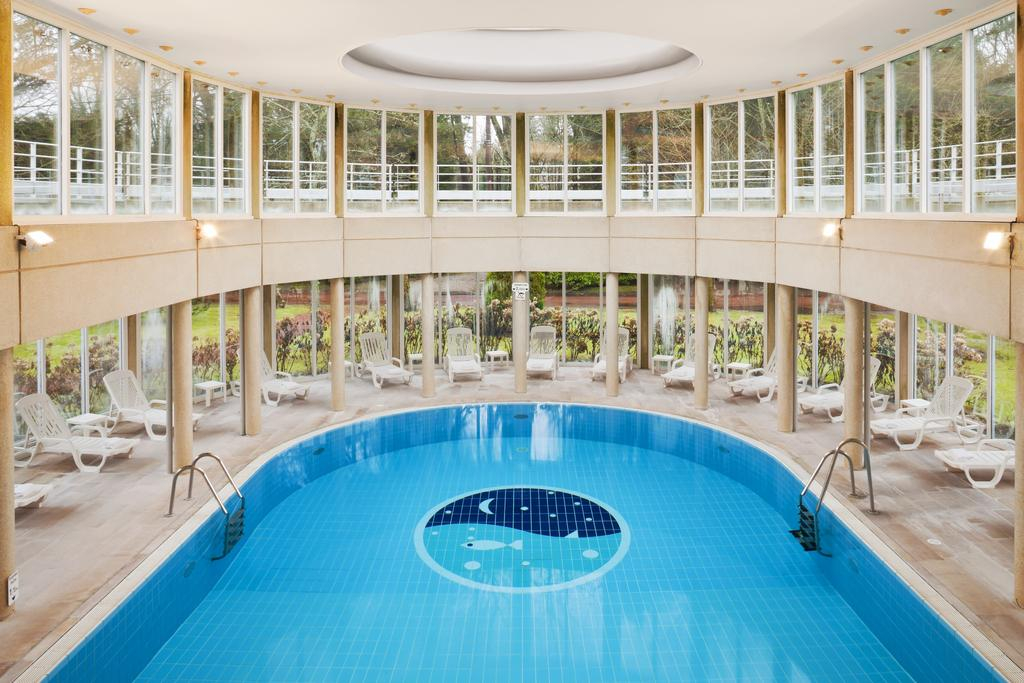 Overview of the indoor pool at Holiday Inn, Le Touquet, Northern France