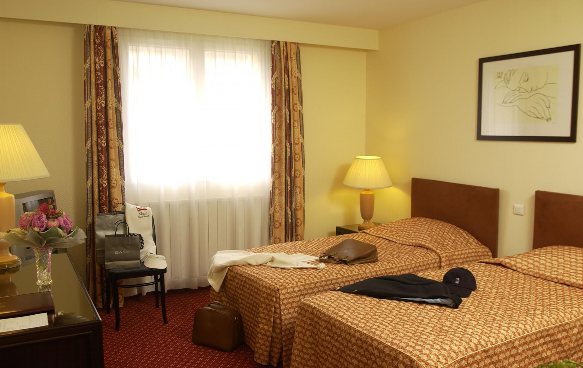 A twin bedroom at Le Bristol, Le Touquet, Northern France