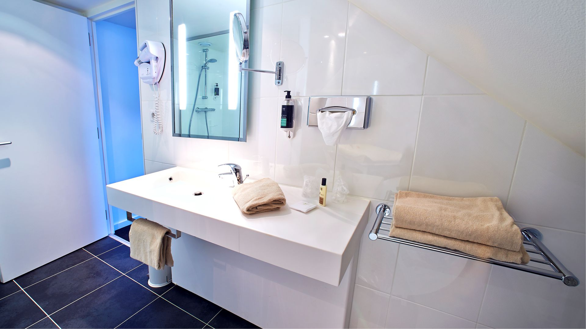 A bathroom at Hotel lâ€™Univers, Arras, Northern France