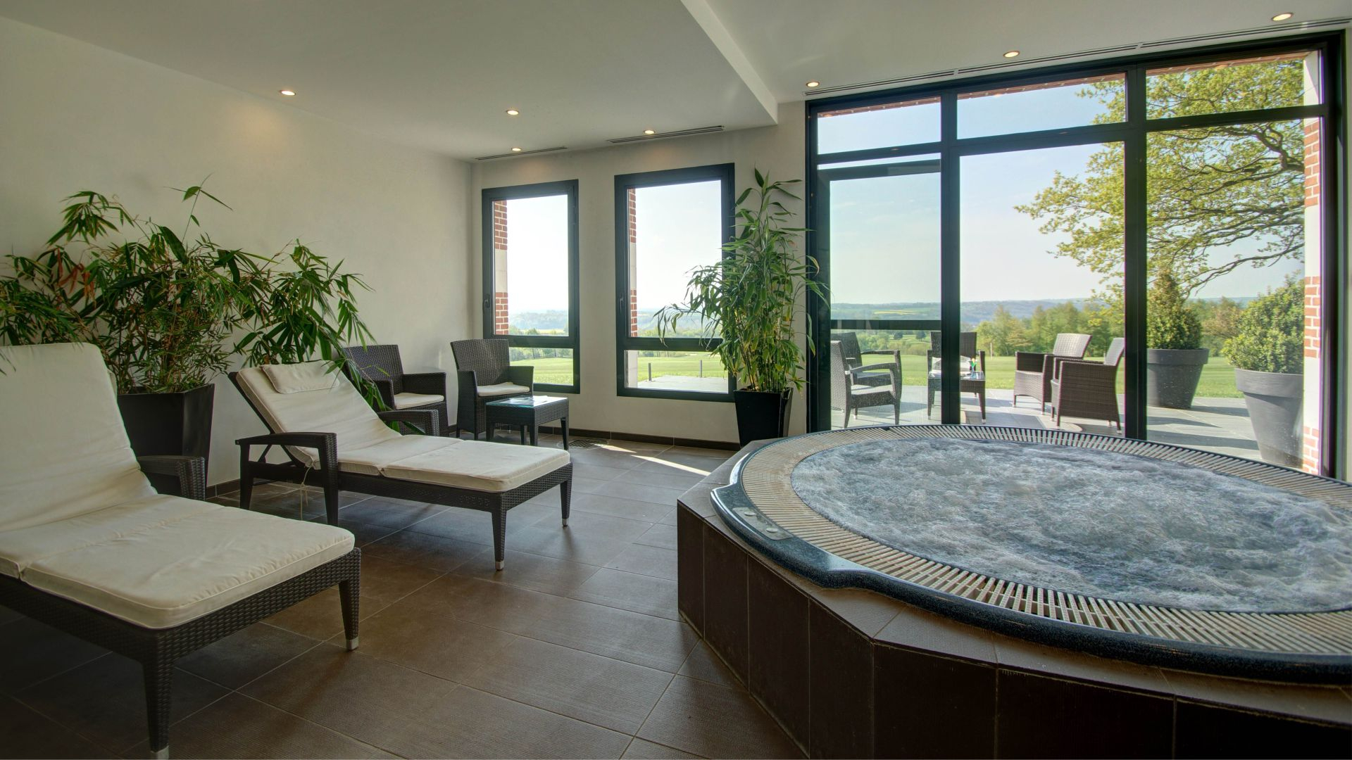 The jacuzzi at St Omer golf hotel, Northern France