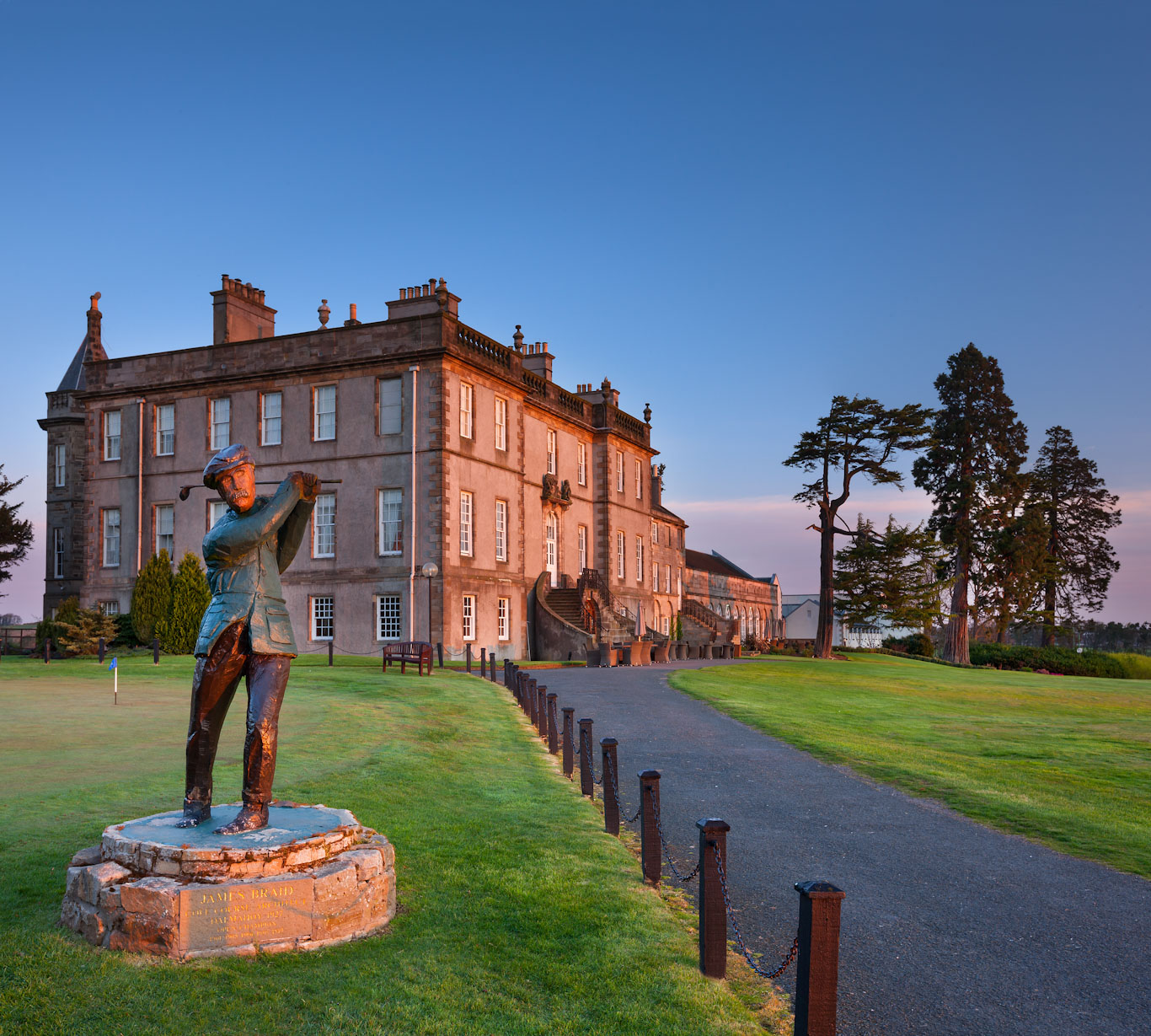 Dalmahoy Hotel and Country Club Hotel****, Edinburgh