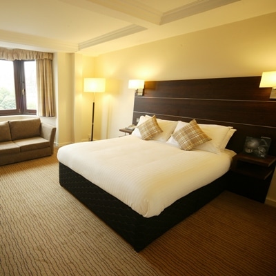 Mercure Edinburgh Princes Street Hotel, Scotland. Golf Planet Holidays