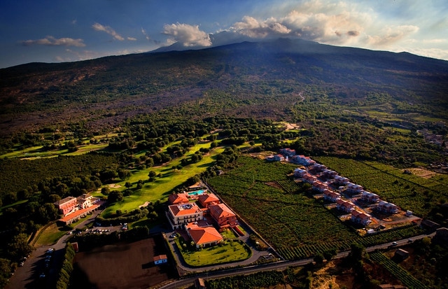 Picciolo Etna Golf Resort & Spa, Curio Collection by Hilton *****