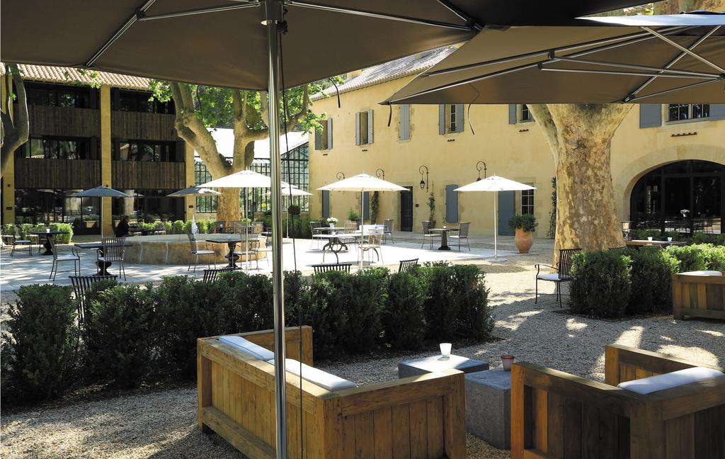 In the courtyard at Domaine de Manville, Les Baux de Provence, France. Golf Planet Holidays.
