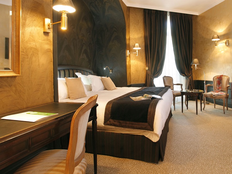 Be in the heart of Nimes at Hotel Imperator, France. Golf Planet Holidays