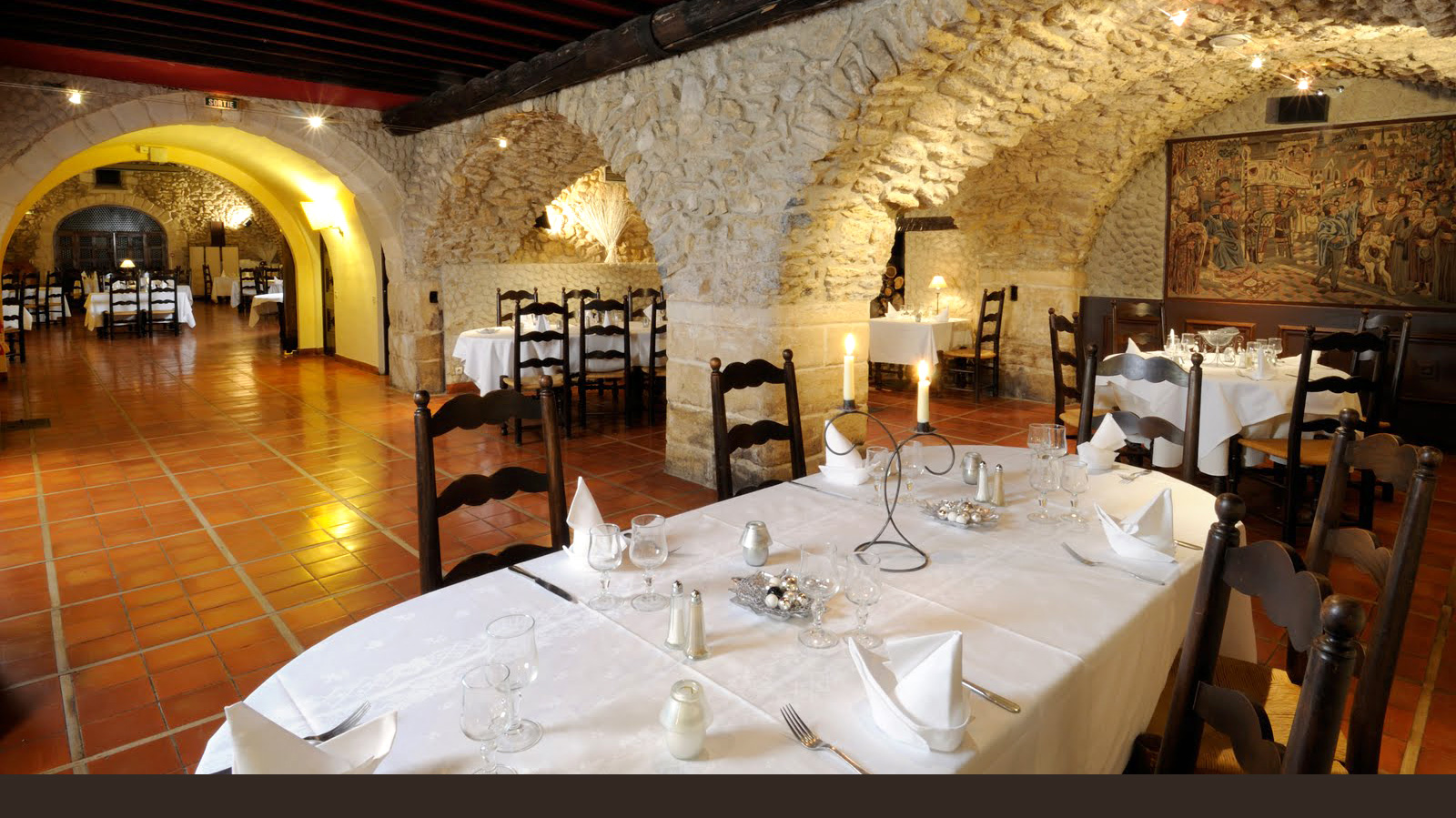 Dining at Moulin de Vernegues hotel, Mallemort, France