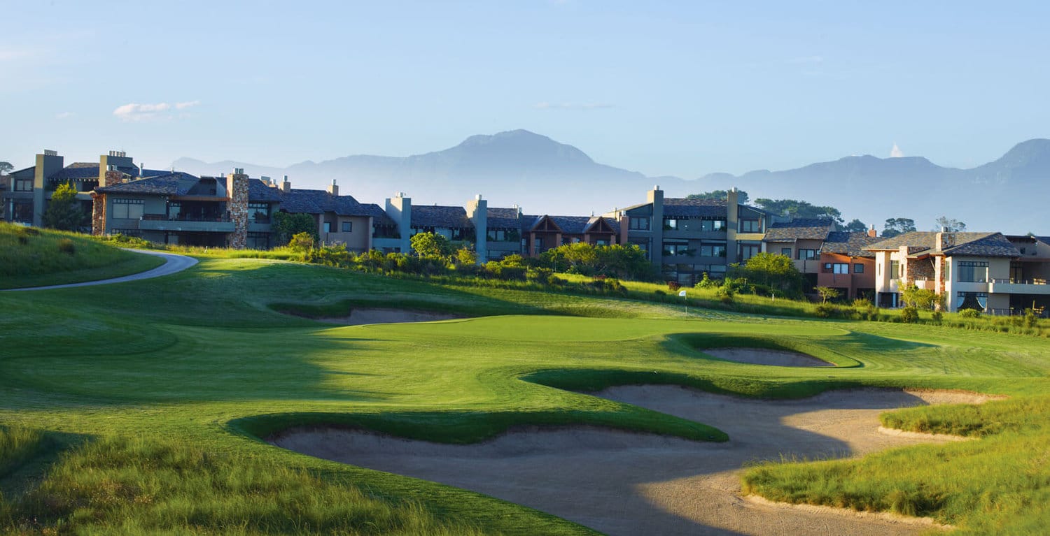 The Bay Club Anahita