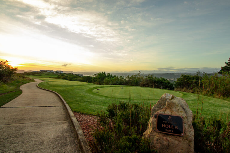 The sixth tee at Pezula Golf Club, Knysna, Garden Route, South Africa. Golf Planet Holidays.