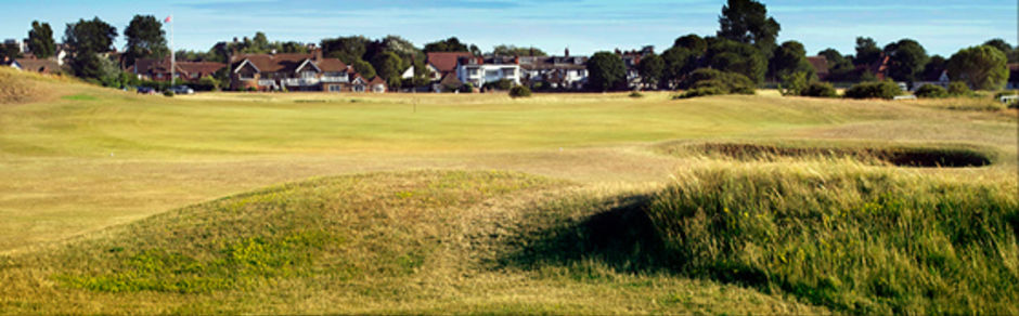 View to the green at Littlestone Golf course, Kent, UK
