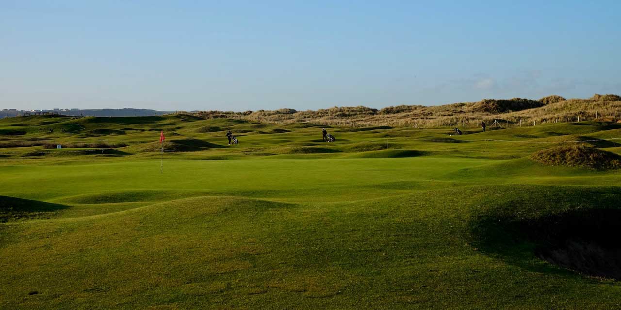 Tricky fairway on Royal North Devon Golf course, United Kingdom