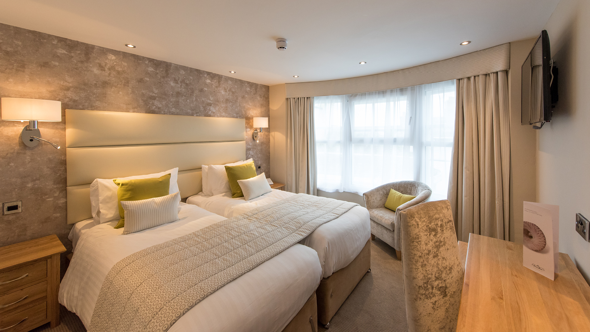 A twin bedroom at The Royal and Fortescue Hotel, Barnstaple, Devon, UK