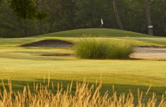 Concentration required at Gujan-Mestras Golf Club, close to Bordeaux in south-west France