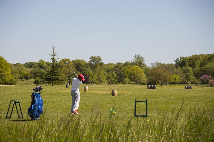 The practice area at Vigiers Golf Club, Dordogne, France