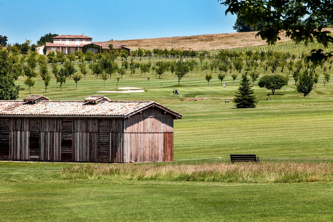 Enjoy the golf course scenery at Chateau des Vigiers, Dordogne, France