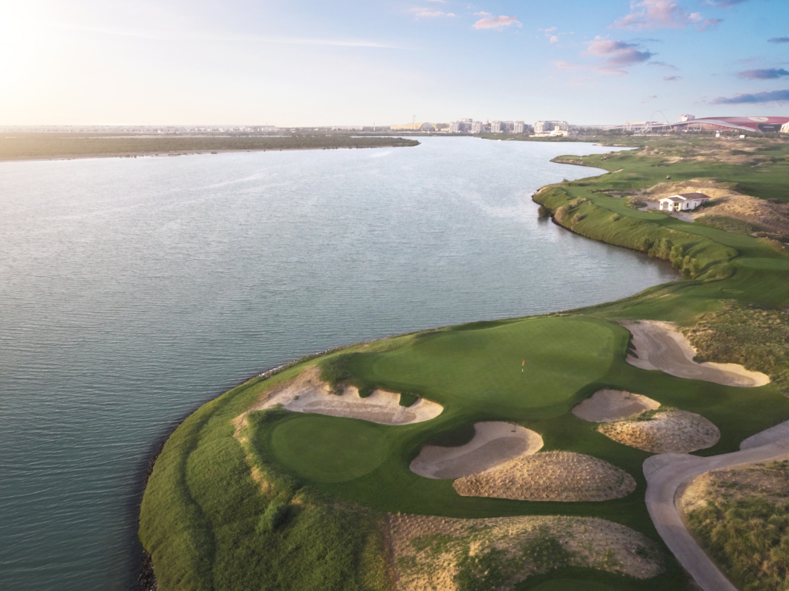 Dubai & Abu Dhabi Golf Tour