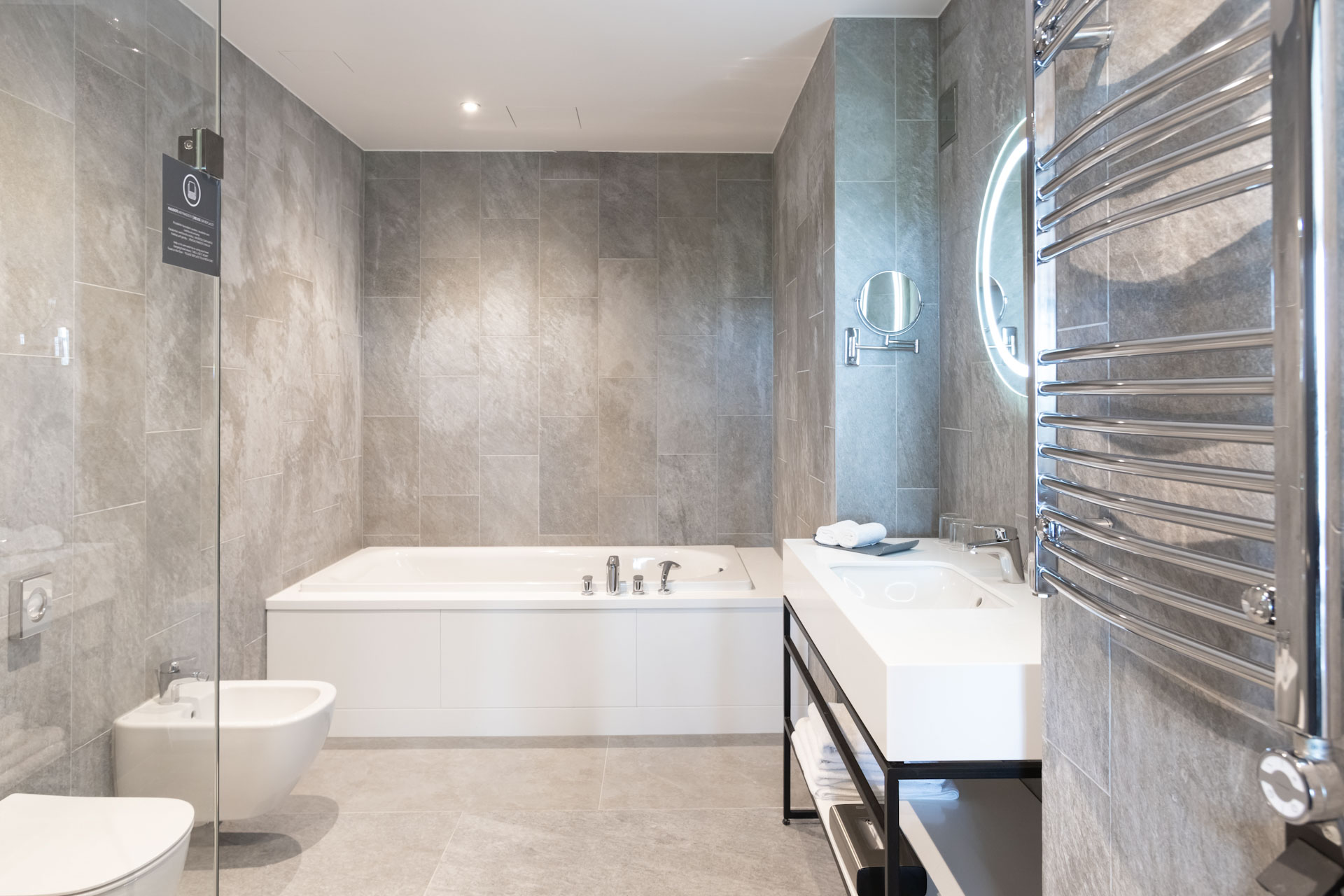 A bathroom at Vilnius Grand Resort, Lithuania. Golf Planet Holidays