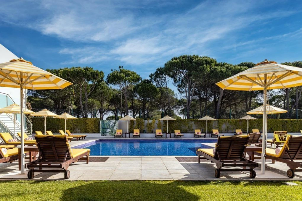 The outdoor pool at The Magnolia Hotel, Quinta do Lago, Algarve, Portugal. Golf Planet Holidays