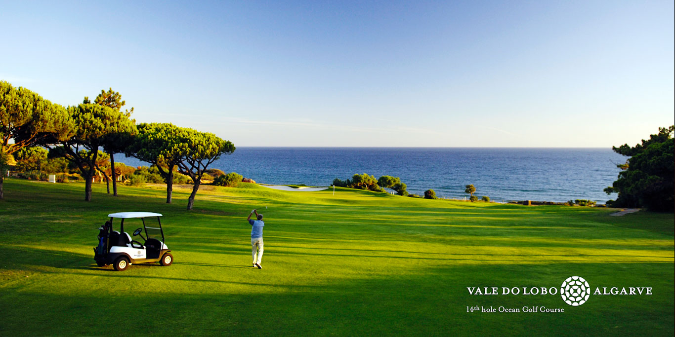 The 14th hole on the Ocean golf course at Vale do Lobo