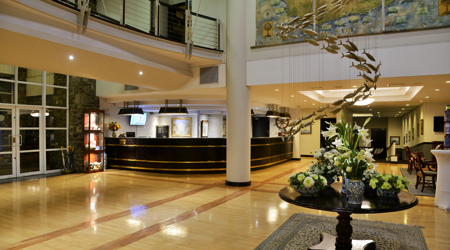 Reception at The Commdore Hotel, Cape Town, South Africa. Golf Planet Holidays.