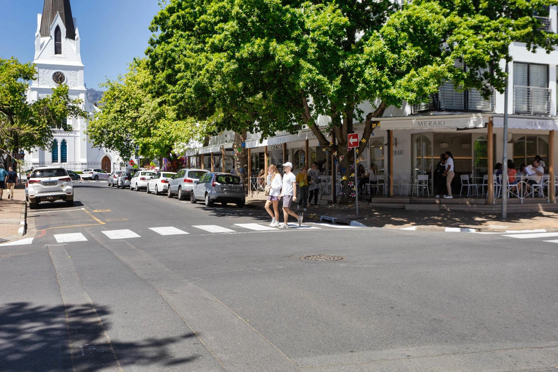 Enjoy the historic town of Stellenbosch, staying at the Oude Werf Hotel. Golf Planet Holidays.
